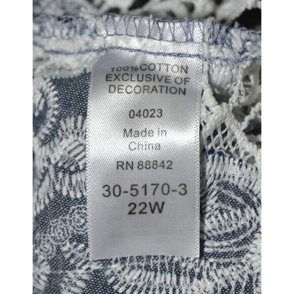 Roaman's Chambray Boho Long Bell Sleeve Pullover Lace Trim Tunic Blouse Size 22W - Picture 11 of 12